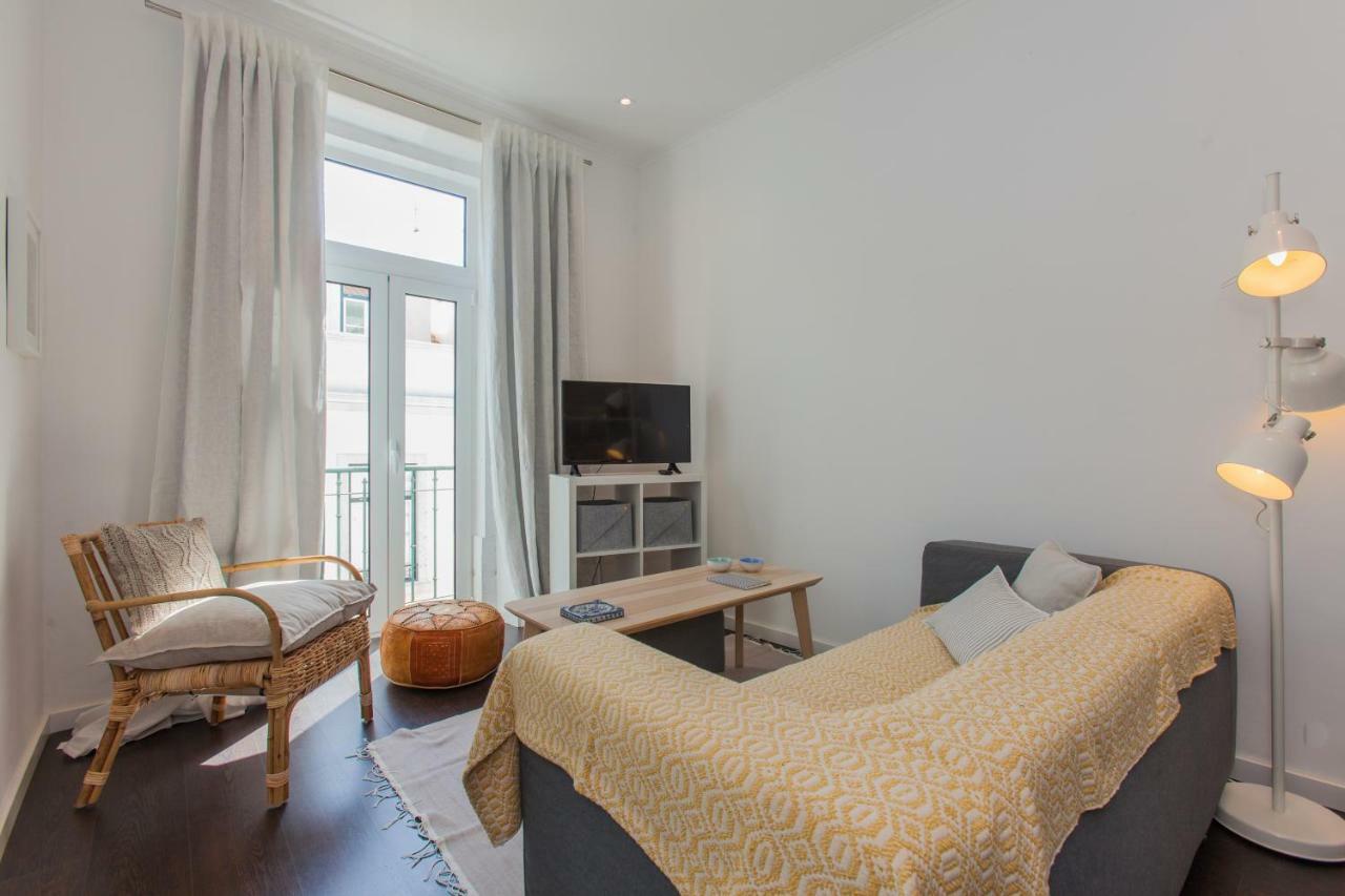 Typical Light Filled Graca Apt W Ac, By Timecooler Lisboa Εξωτερικό φωτογραφία