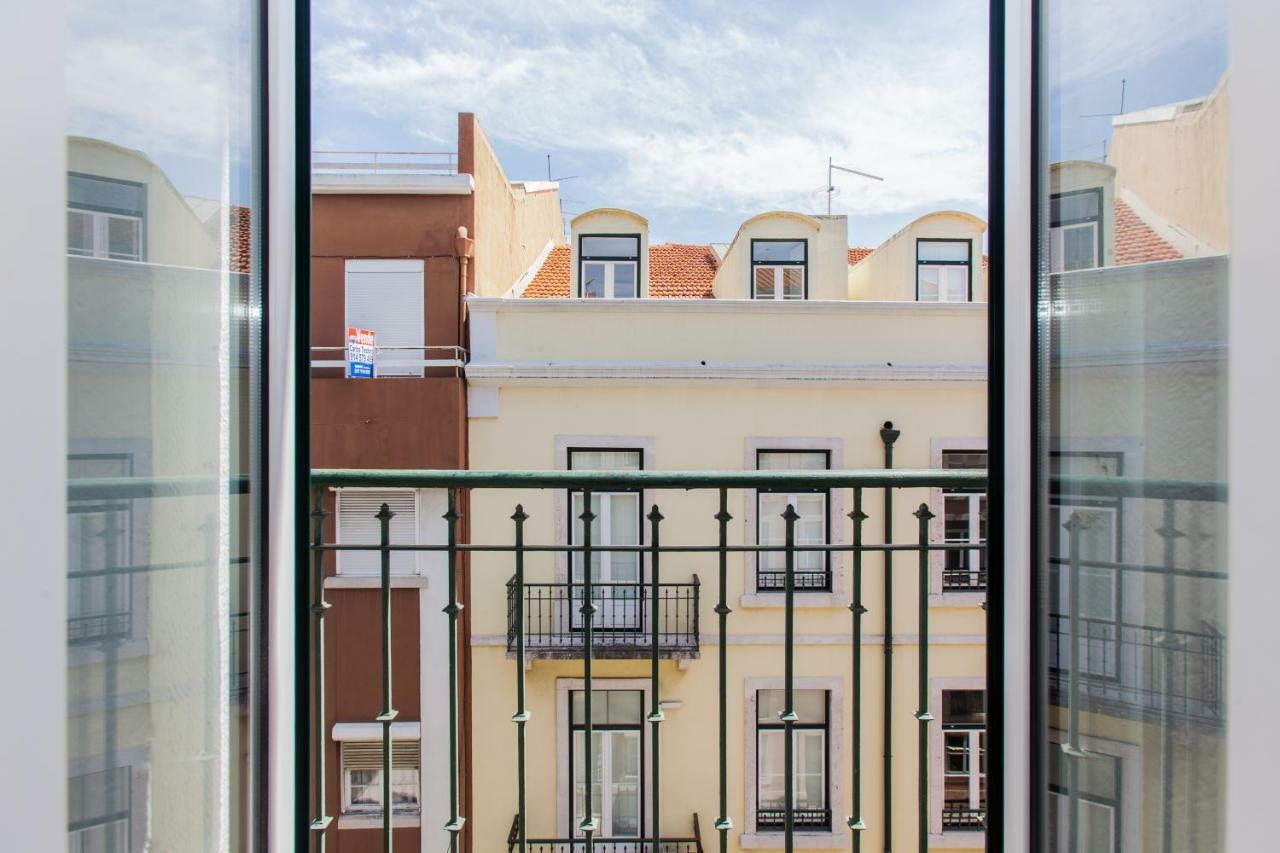 Typical Light Filled Graca Apt W Ac, By Timecooler Lisboa Εξωτερικό φωτογραφία