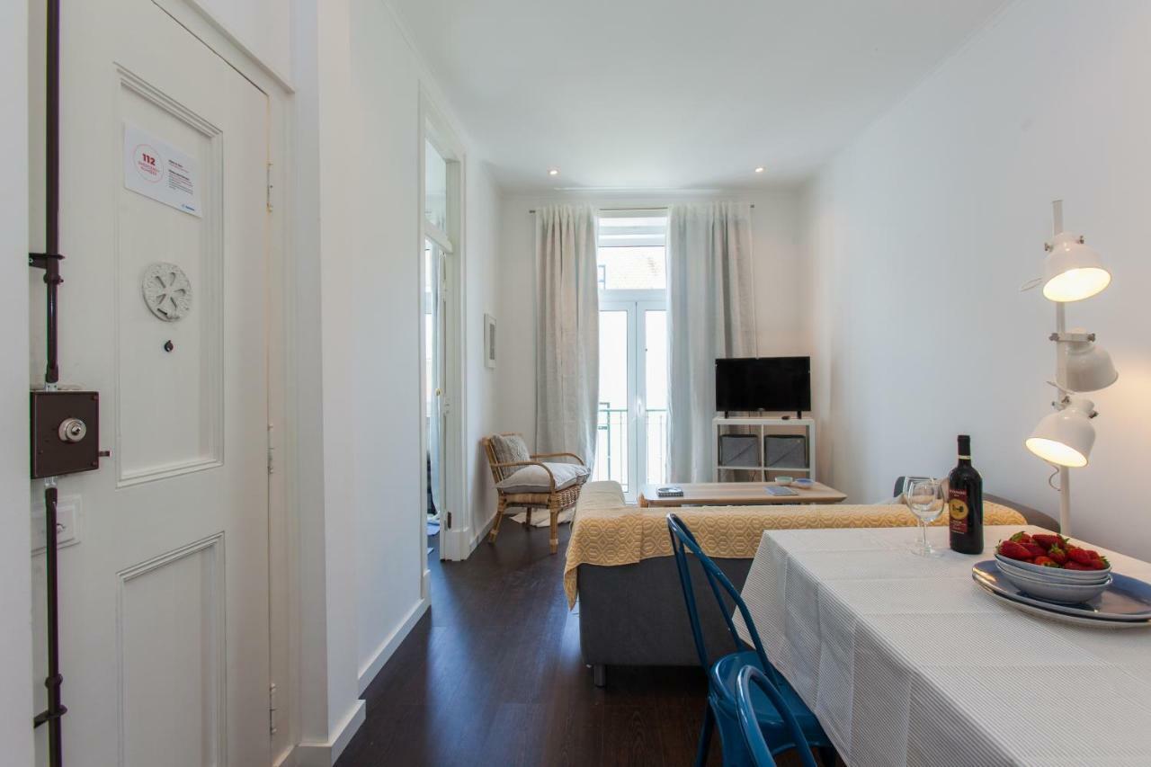 Typical Light Filled Graca Apt W Ac, By Timecooler Lisboa Εξωτερικό φωτογραφία